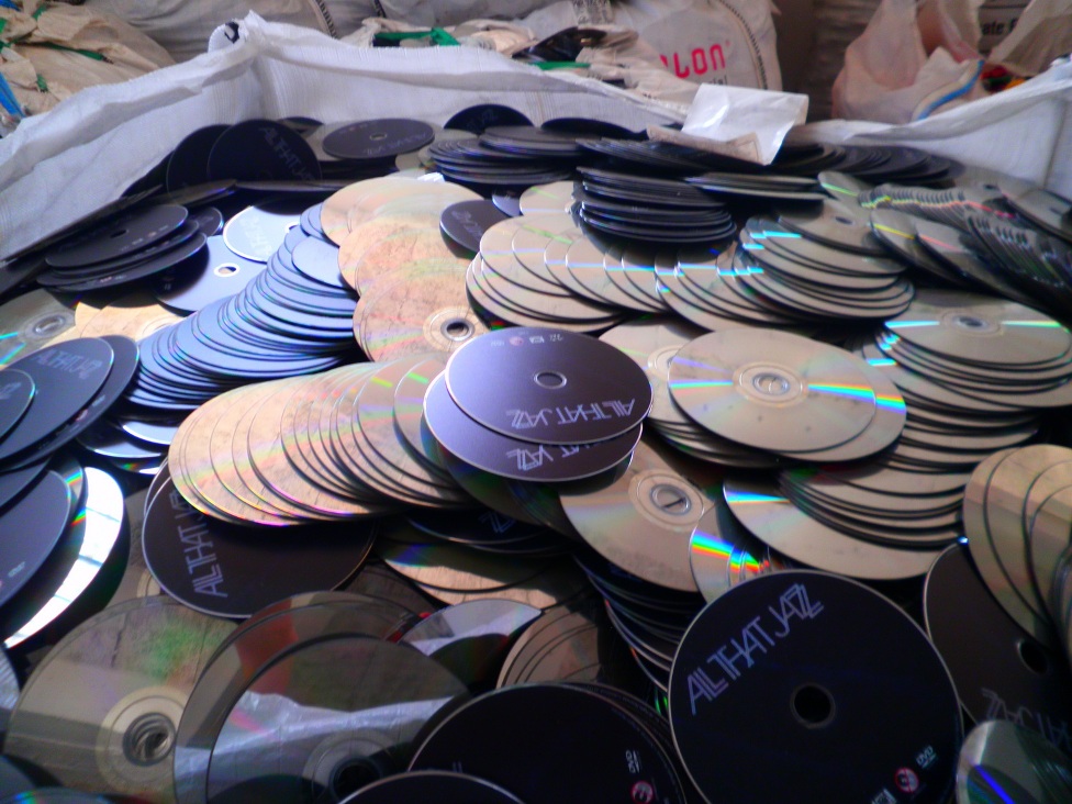 CD DVD SCRAP